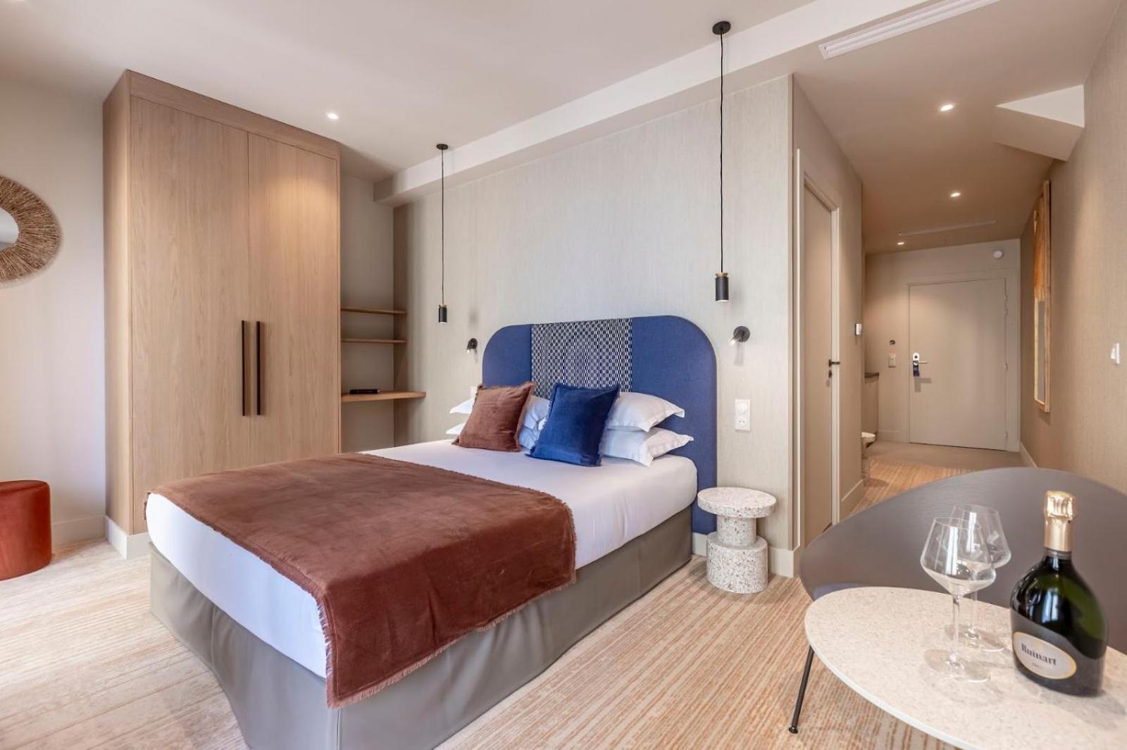 Suite Fl By Sweett Париж Экстерьер фото