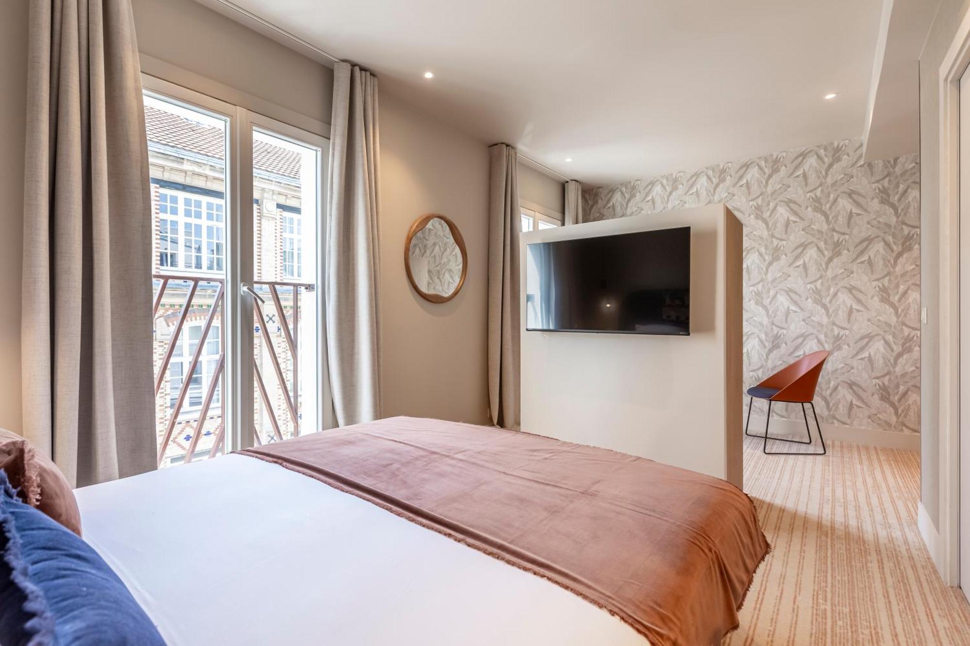 Suite Fl By Sweett Париж Экстерьер фото